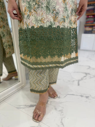 Navya Suit Set - Preetibora