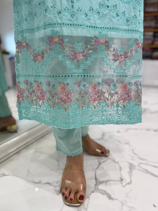 Nazaakat Embroidery Set - Preetibora