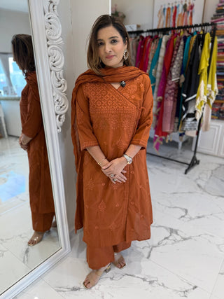 Noor Lakhnavi Set - Preetibora