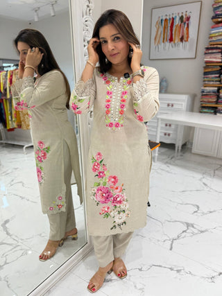 Parsi Bloom Cotton Suit Set - Preetibora