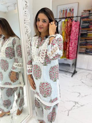 Pastel Floral Farshi Set - Preetibora