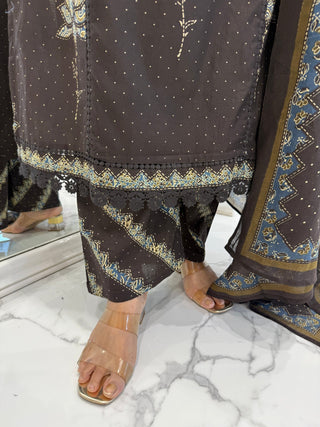 Petal Suit Set - Preetibora