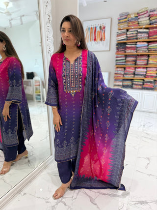 Phoolkari Bandhej Set - Preetibora