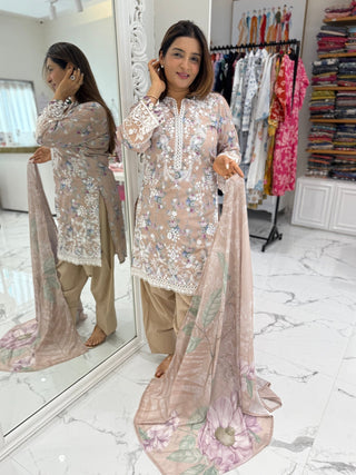 Prachi Farshi Set - Preetibora