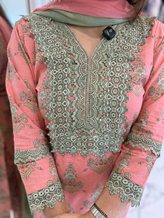 Rangbahar Suit Set - Preetibora