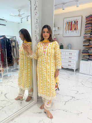 Raya Suit Set - Preetibora