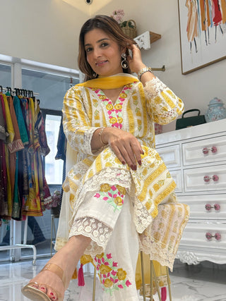 Raya Suit Set - Preetibora