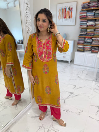 Roohi Printed Suit Set - Preetibora