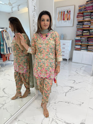 Roop Dhoti Set - Preetibora