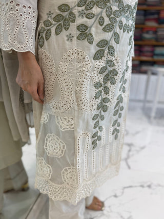 Rose Schiffli Suit Set - Preetibora