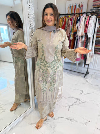 Rose Schiffli Suit Set - Preetibora