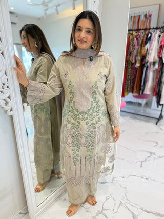 Rose Schiffli Suit Set - Preetibora