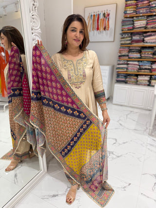 Ruhani Suit Set - Preetibora