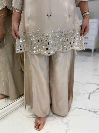 Siya Sharara Set - Preetibora