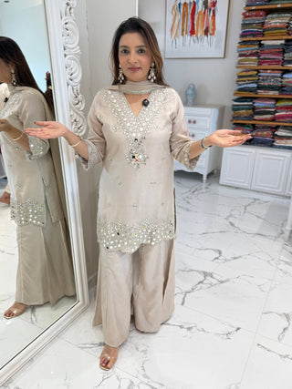 Siya Sharara Set - Preetibora