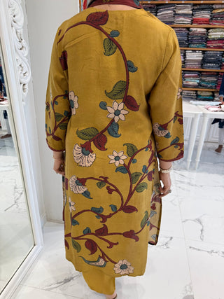 Sunehri Kalamkari Suit Set - Preetibora