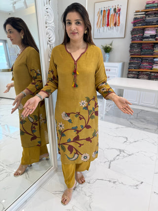 Sunehri Kalamkari Suit Set - Preetibora