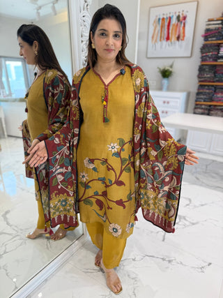 Sunehri Kalamkari Suit Set - Preetibora