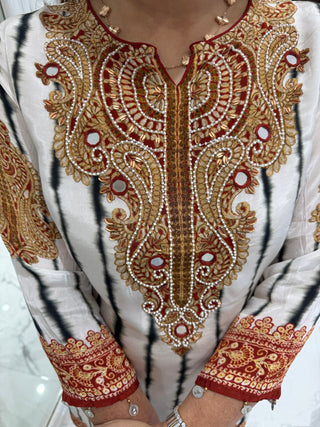 Tanvika Suit Set - Preetibora