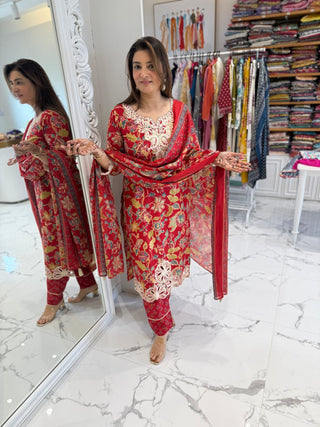 Tara Cut Work Set - Preetibora