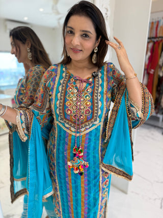 Tassel Charm Suit Set - Preetibora