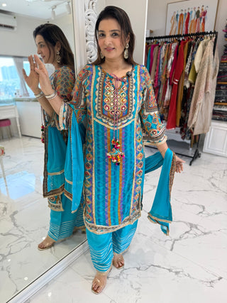 Tassel Charm Suit Set - Preetibora