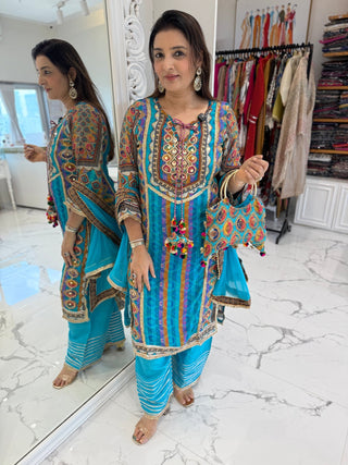 Tassel Charm Suit Set - Preetibora