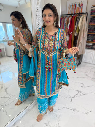 Tassel Charm Suit Set - Preetibora