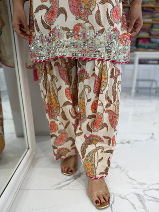 Timeless Fusion Farshi Set - Preetibora