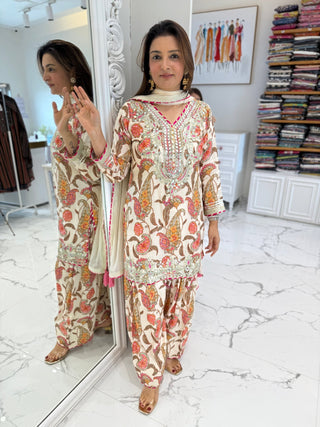 Timeless Fusion Farshi Set - Preetibora
