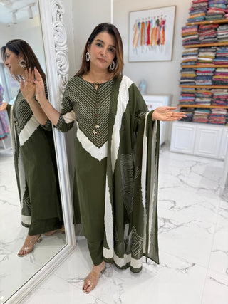 Vidhi Suit Set - Preetibora