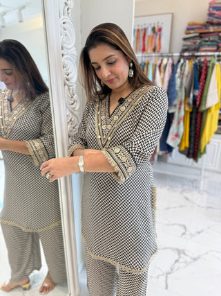 Zigzag Coord Set - Preetibora