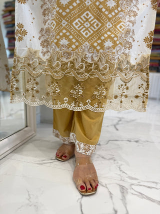 Zoya Suit Set - Preetibora