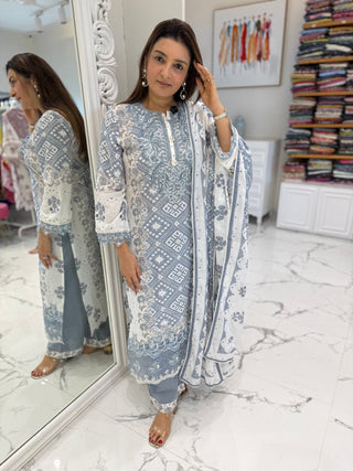 Zoya Suit Set - Preetibora