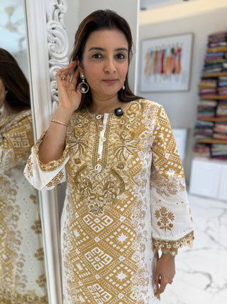 Zoya Suit Set - Preetibora