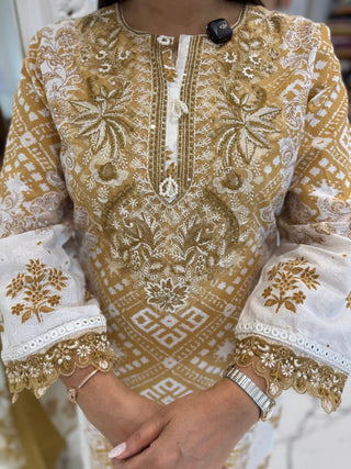 Zoya Suit Set - Preetibora