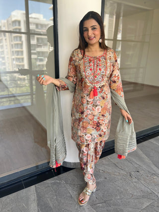 Floral Mirror and Fusion Dhoti Set - Preetibora