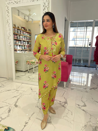Floral Print Coord Set With Mirror Embroidery