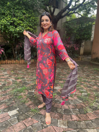Floral Sparkle Suit Set in Pure Muslin - Preetibora