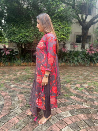 Floral Sparkle Suit Set in Pure Muslin - Preetibora