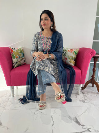Mirror Work Suit Set with Contrasting Embroidery