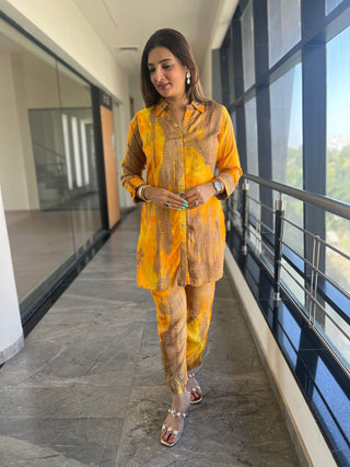 Mustard Tie Dye Coord With Sequences & Beads. - Preetibora