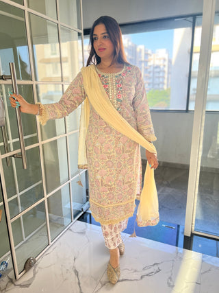 Parsi Embroidery Cotton Suit Set - Preetibora