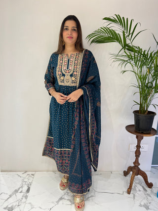 Royal Sequence Embroidery Suit Set