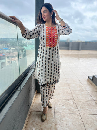 Serene Symmetry Coord with Coin and Sequence Work - Preetibora