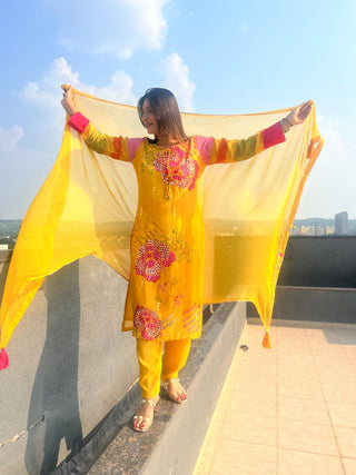 Sunshine Placement Dupatta Set - Preetibora